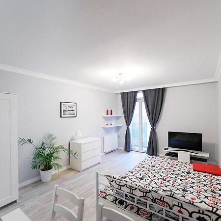 Apartmán Apartament Grojecka Korotynskiego Varšava Pokoj fotografie