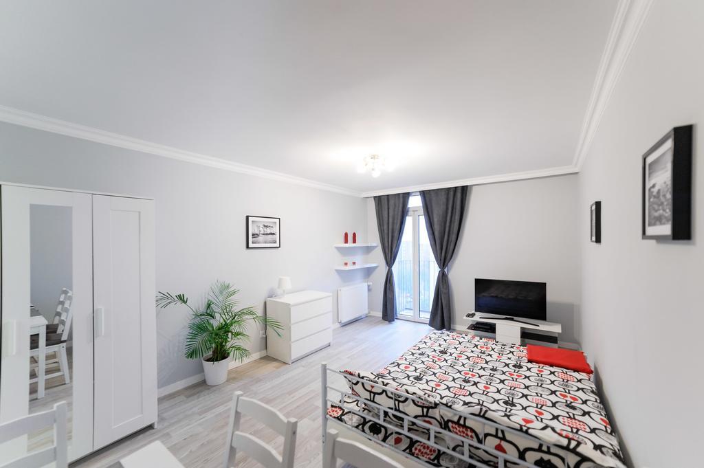 Apartmán Apartament Grojecka Korotynskiego Varšava Pokoj fotografie